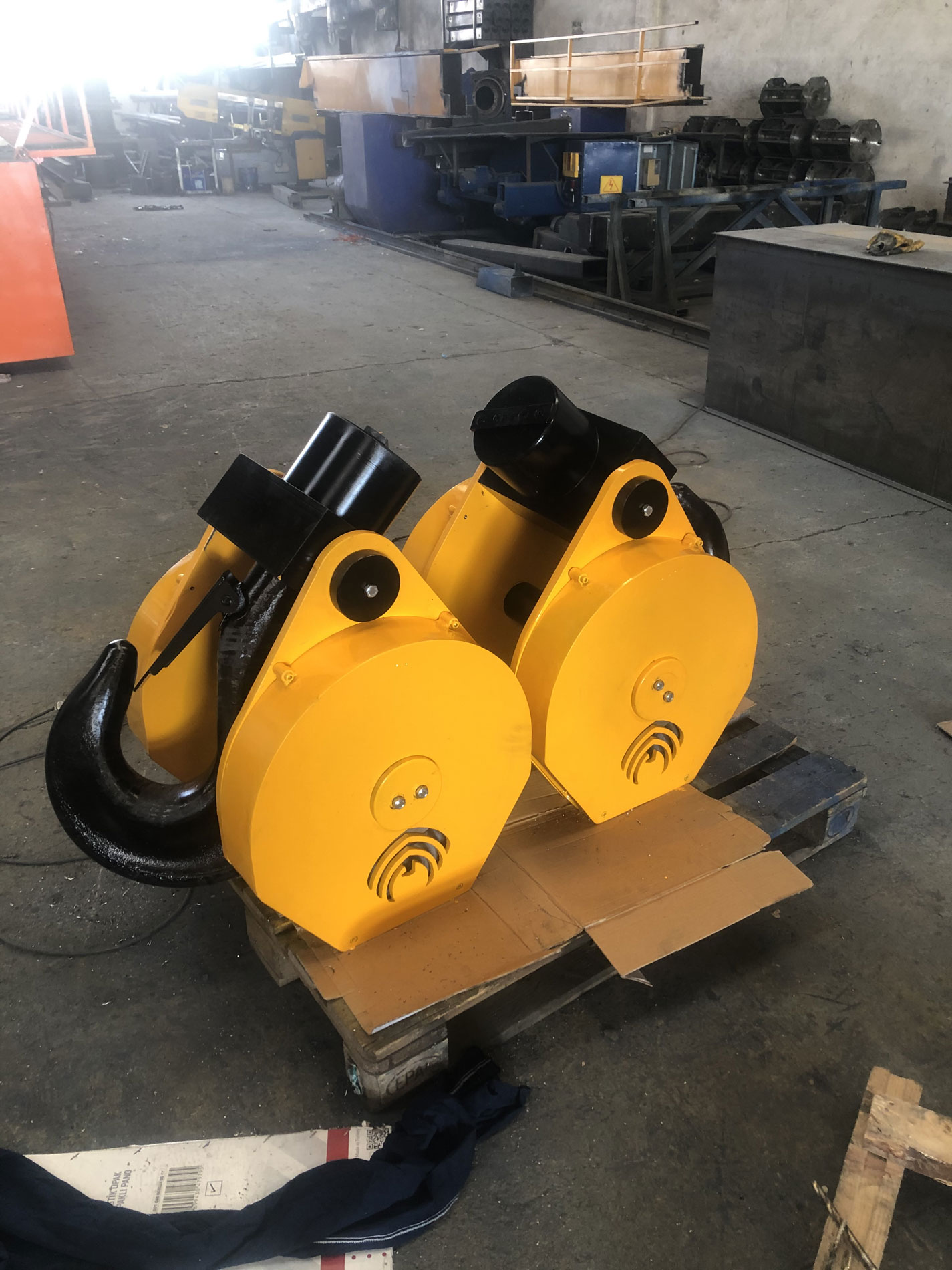 Uzmanlar Vinç AR | Uzmak Vinç Elektronik İnş. Mak. San. ve Tic. Ltd. Şti.